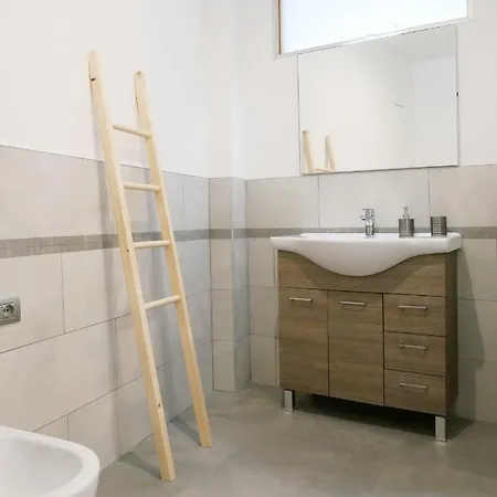 Appartamento Ristoro 5 - Splendido 100 Mq, Nuovo E Luminoso *